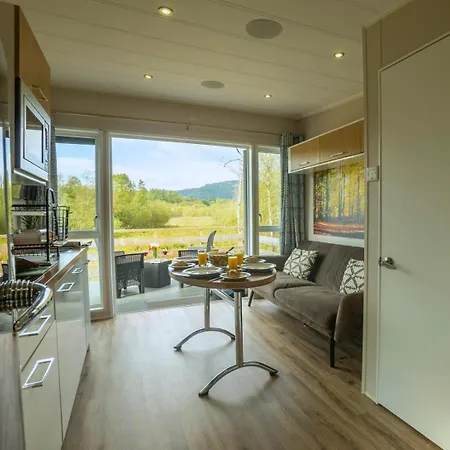 1 Bed In Oc-b32970 *