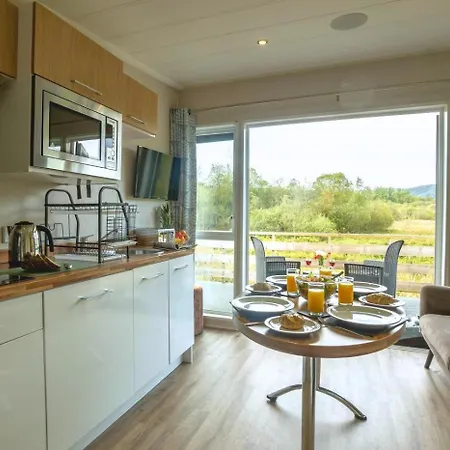 1 Bed In Oc-b32970 Hytte