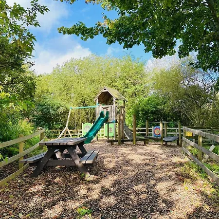 1 Bed In Oc-b32970 Lodge Newby Bridge