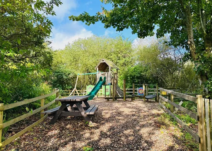 1 Bed In Oc-b32970 Lodge Newby Bridge